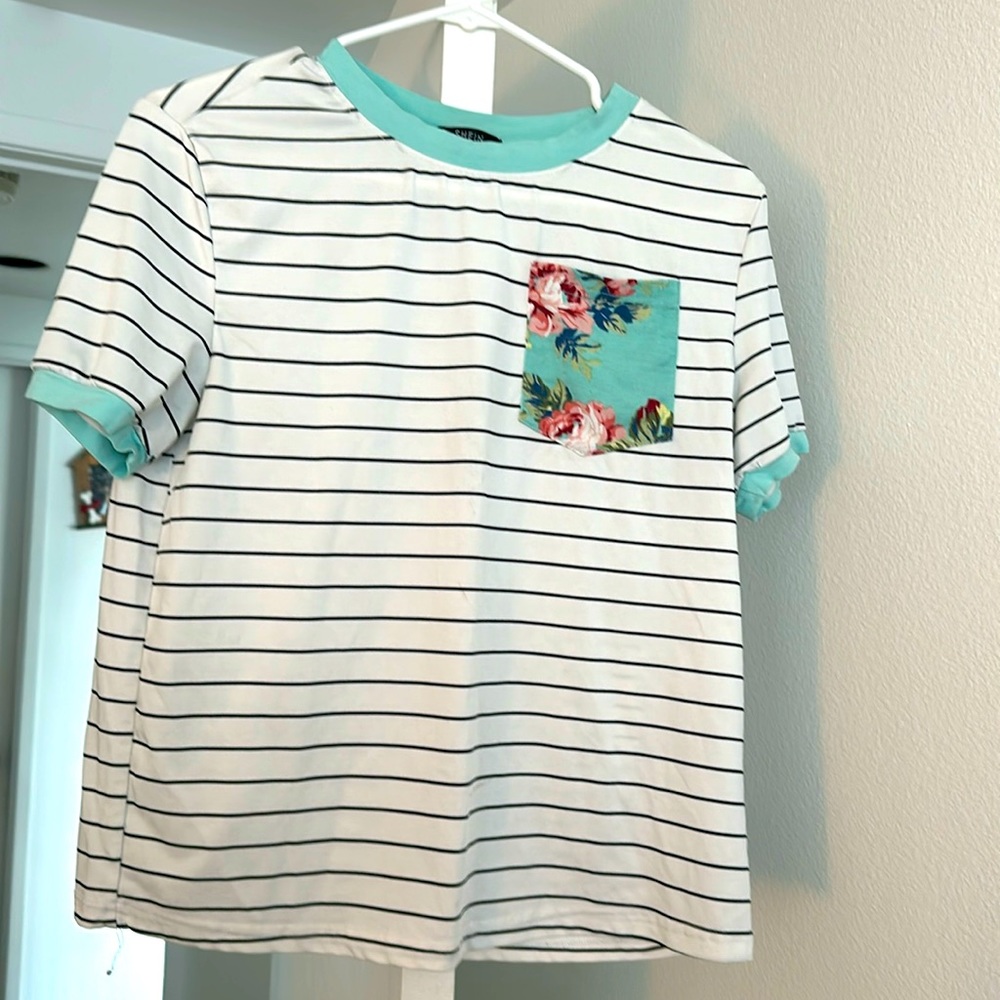 Size small SHEIN tshirt